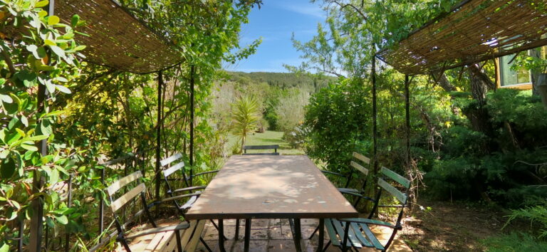 Terrasse plein sud Campagne Gavaresse parc national de Port-cros